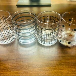 HELP! Not for Sale! Looking for this set of old fashioned glasses TO BUY! Thanks